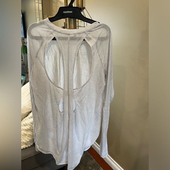 Never worn. Very light material. Grey and white striped. - Picture 3 of 4